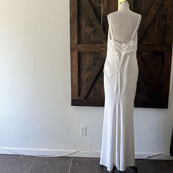 NWT Elegant Sexy Mermaid White Wedding Body Con Long Gown - Picture 10 of 16